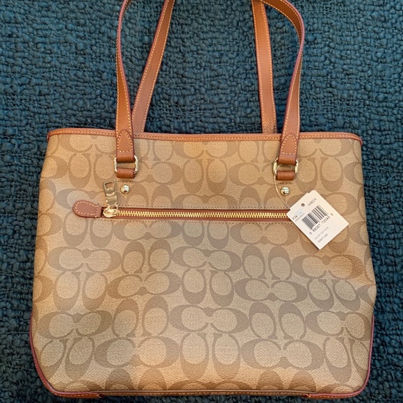 Coach Sig Zip Top Tote-NWT - Picture 3 of 7